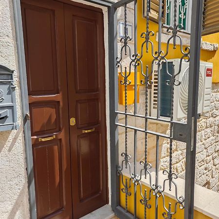 Dolce Terra Mia Apartamento Trani Exterior foto